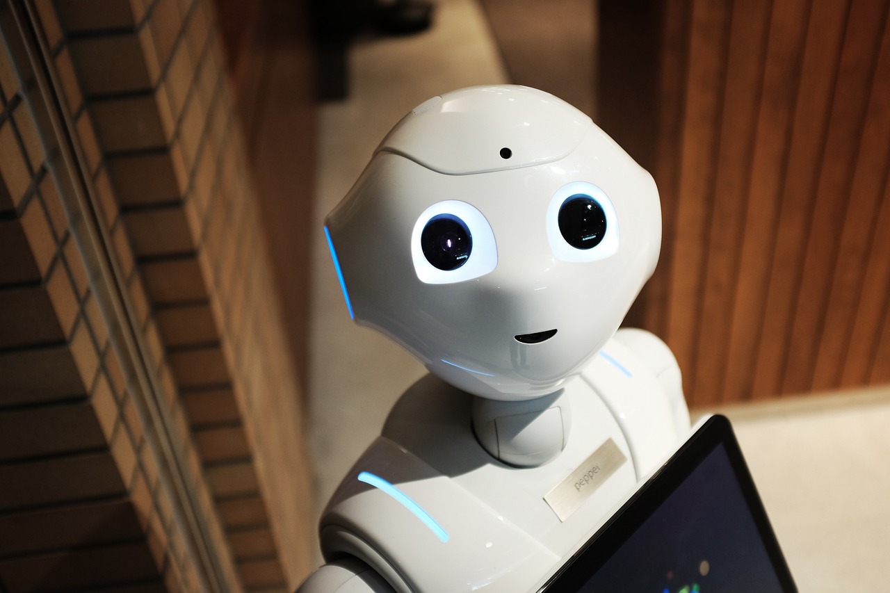 Professionnels préparant un workflow avec des agents IA en entreprise